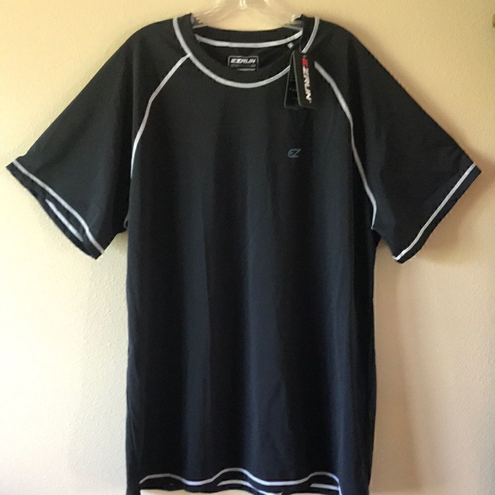 NEW EZRun Mens Black Shirt
